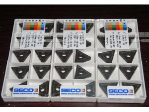 Place of Origin: Sweden 
Brand Name: Seco 
Model Number: TNMG160408-MF2 TP1500 
Material: Hard Alloy 
Usage: Thread Turning Tool 
Hardness: 60-350 
Coating: PVD/CVD 
Delivery: Within 3-5 days 
MOQ: 10pc